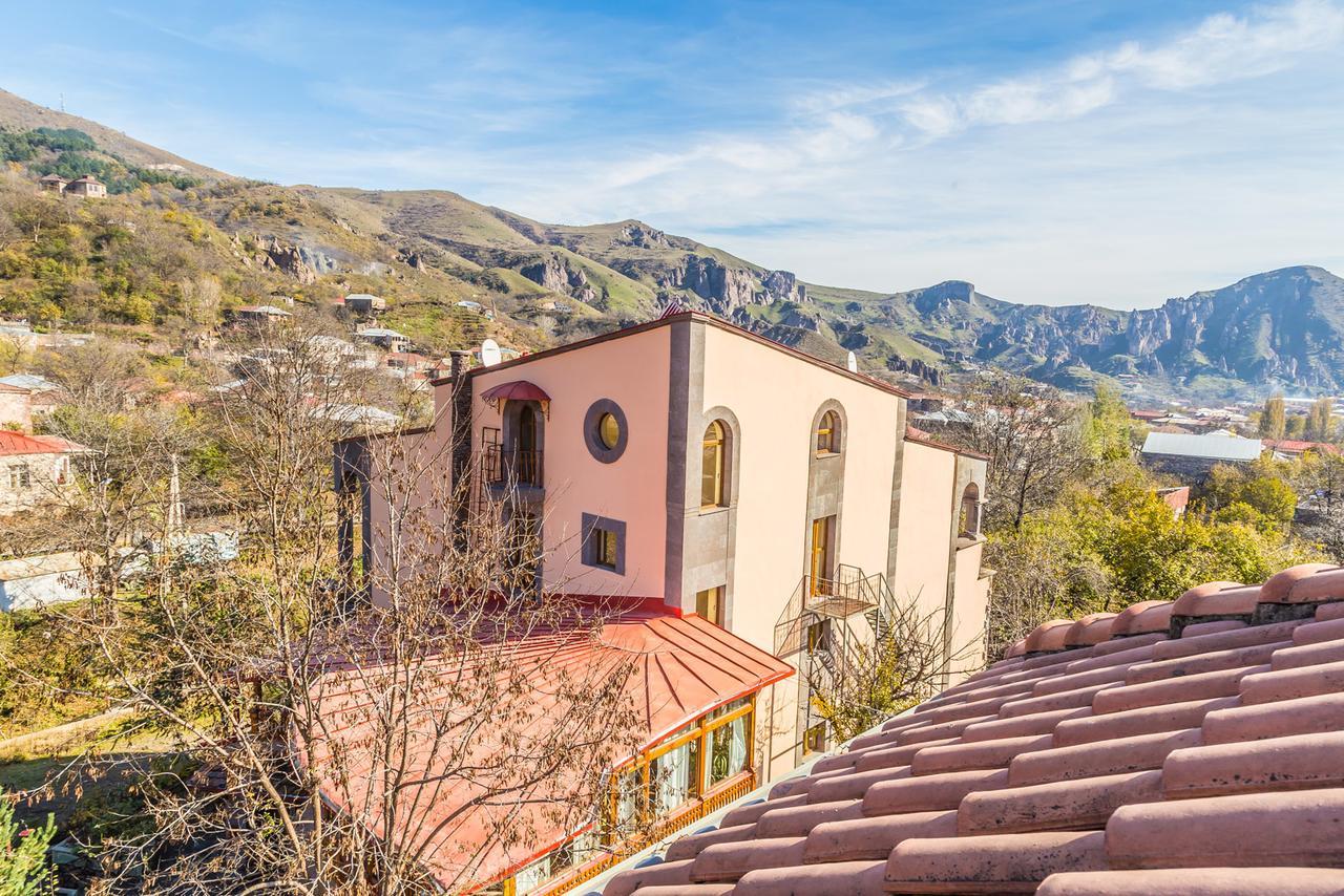 Hotel Mirhav Goris Buitenkant foto